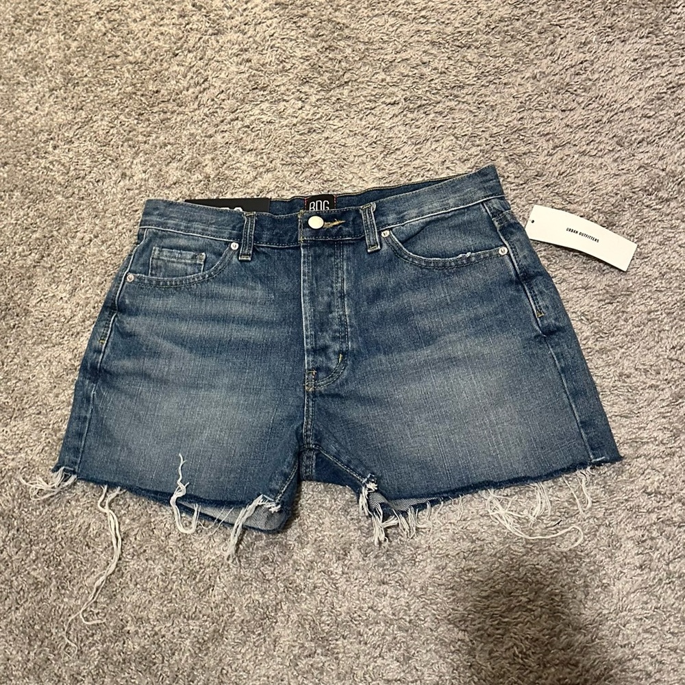 Urban outfitters boyfriend medium/dark wash Jean shorts